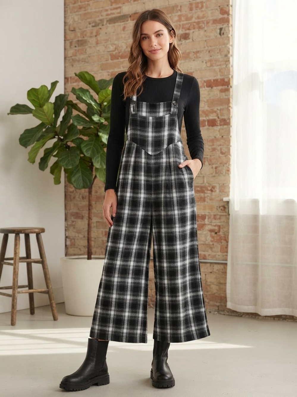 SHEIN Plaid Overall Jumpsuit M Black/White EUC
